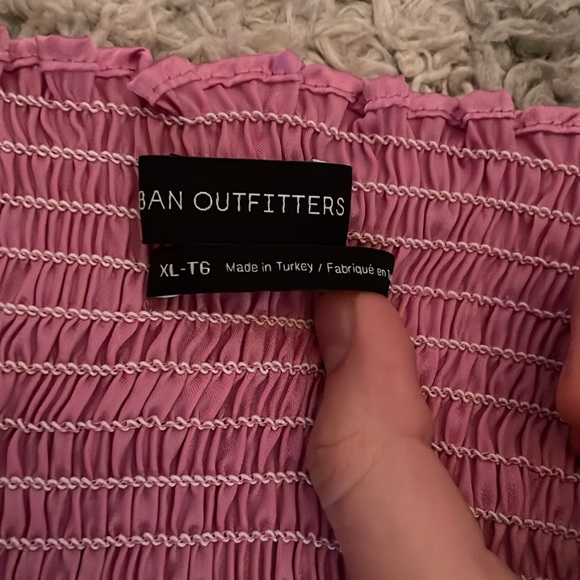 NWOT Pink Satin Silk Urban Outfitters Going-Out Party Top with adjustable straps - Picture 2 of 5